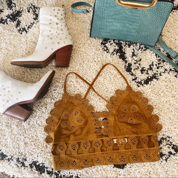 Honey Punch Tops - HONEY PUNCH FAUX SUEDE EYELET BRALETTE L